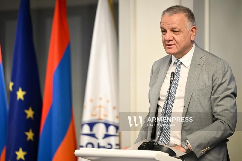 Посол ЕС Василис Марагос выступает на открытии «Армянской платформы для Европейского диалога прокуроров» в Ереване